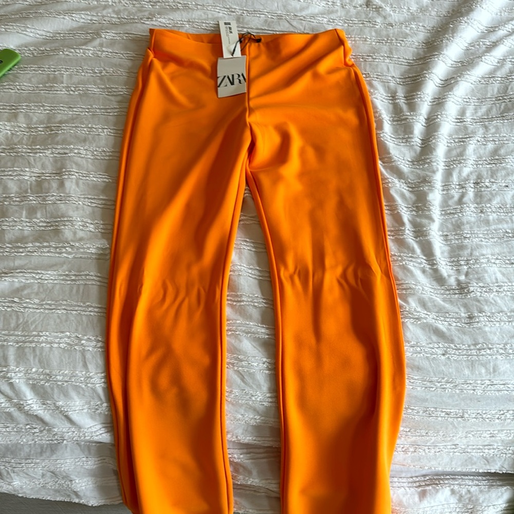 Orange zara pants new!!